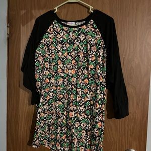 Lularoe shirt